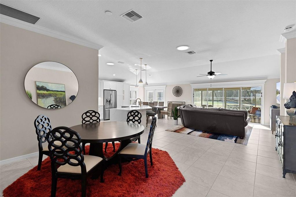 Image 11 of property listing at 737 DOWDING WAY, The Villages, FL 32162