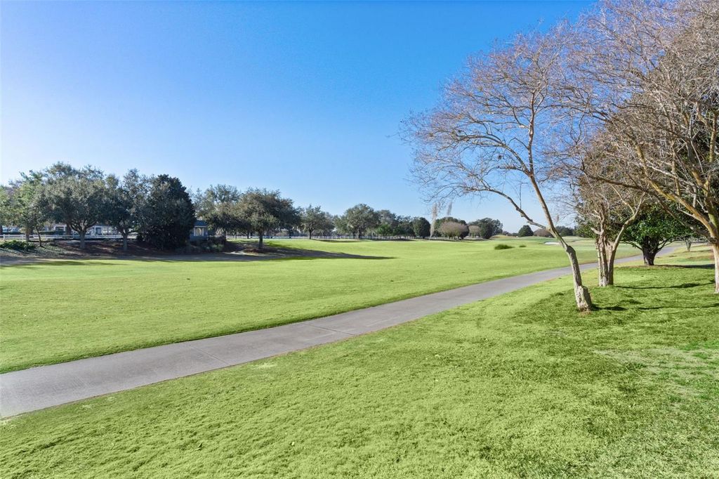 Image 51 of property listing at 737 DOWDING WAY, The Villages, FL 32162