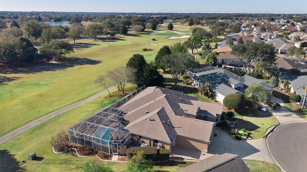 Image 62 of property listing at 737 DOWDING WAY, The Villages, FL 32162