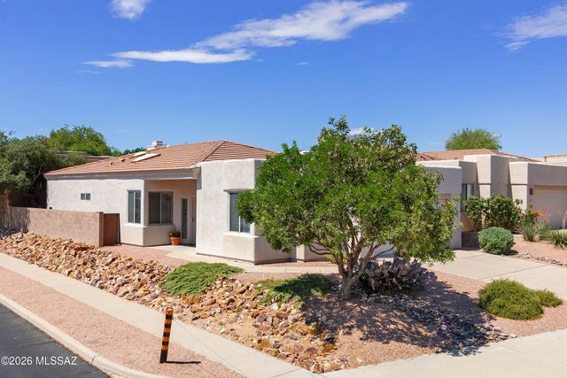 7394 E Placita Luz De La Luna, Tucson, AZ 85715