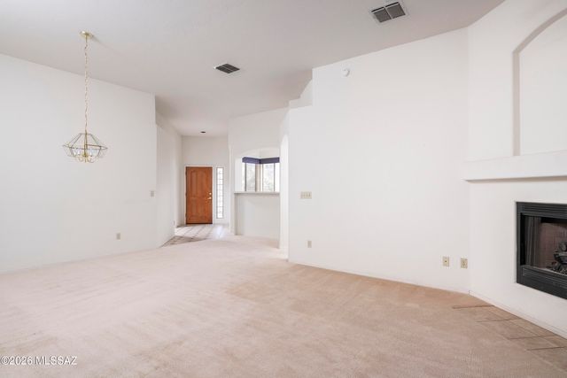 7394 E Placita Luz De La Luna, Tucson, AZ 85715