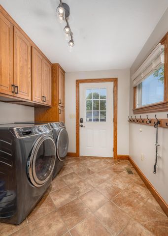 6 Ridgewood Avenue, Mount Vernon, OH 43050