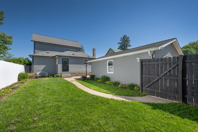 6 Ridgewood Avenue, Mount Vernon, OH 43050