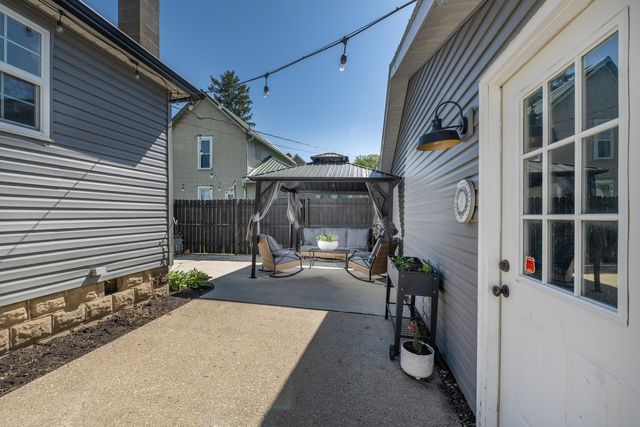 6 Ridgewood Avenue, Mount Vernon, OH 43050
