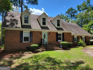103 Oak Hollow Drive, Statesboro, GA 30458