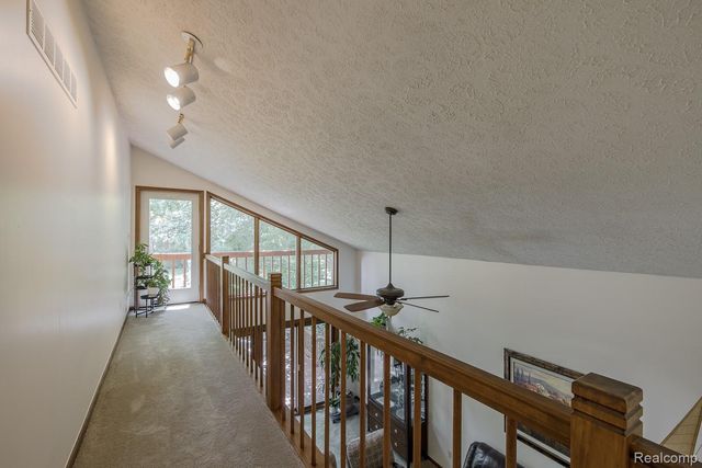 7880 Deerhill Drive, Independence Charter Township, MI 48346