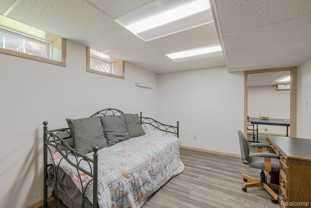 7880 Deerhill Drive, Independence Charter Township, MI 48346