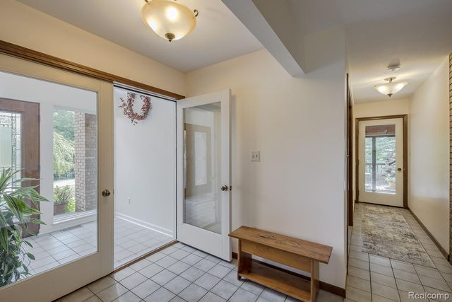 7880 Deerhill Drive, Independence Charter Township, MI 48346