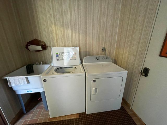 6332 Bobcat Trail, Alger, MI 48610
