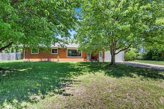 1767 N Cambridge Place, Saint Joseph, MI 49085