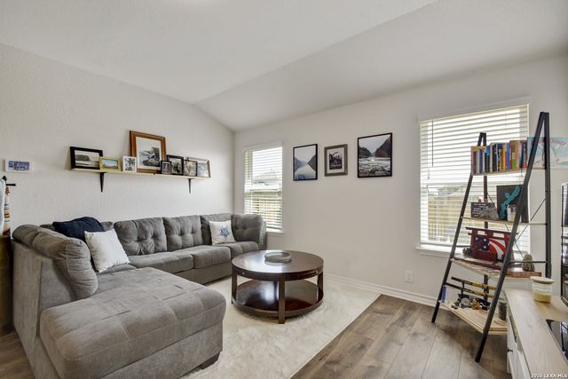 9606 Holly Patch, San Antonio, TX 78254