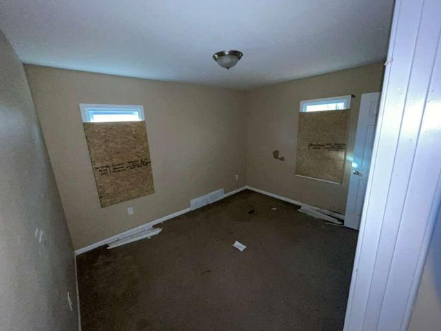 9167 Grandmont Avenue, Detroit, MI 48228