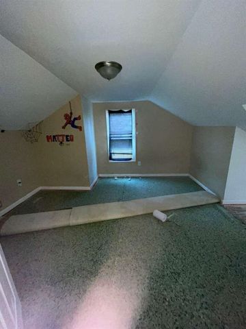 9167 Grandmont Avenue, Detroit, MI 48228