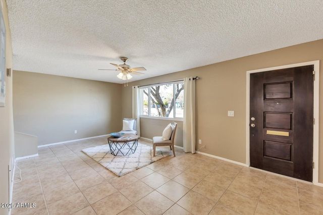 6829 E OSBORN Road A, Scottsdale, AZ 85251