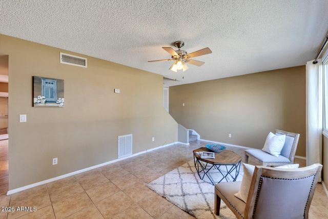 6829 E OSBORN Road A, Scottsdale, AZ 85251