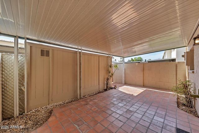 6829 E OSBORN Road A, Scottsdale, AZ 85251