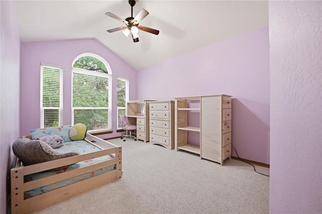 1 N Crosstimber Trail, Edmond, OK 73034