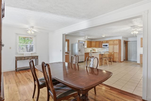 228 HUBBARD Road, Council Bluffs, IA 51503