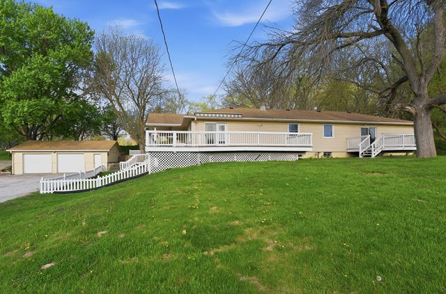 228 HUBBARD Road, Council Bluffs, IA 51503