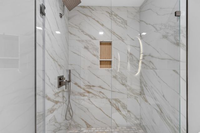 23 Lantern Ln, Arlington, MA 02474