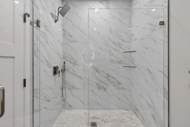 23 Lantern Ln, Arlington, MA 02474