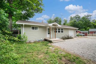 7457 Cairn Highway, Elk Rapids Twp, MI 49629