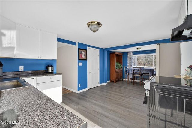 1423 Washout Road, Glenville, NY 12302