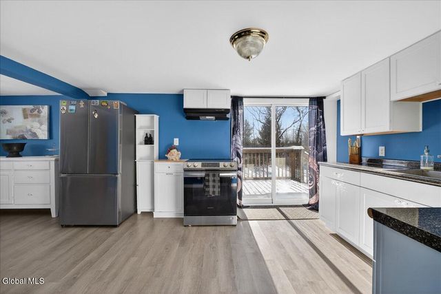 1423 Washout Road, Glenville, NY 12302