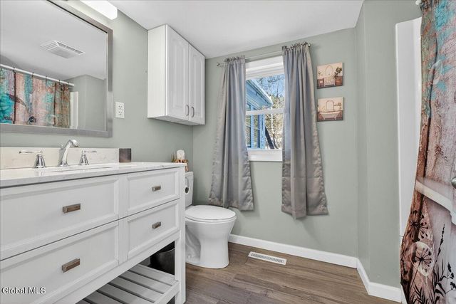 1423 Washout Road, Glenville, NY 12302