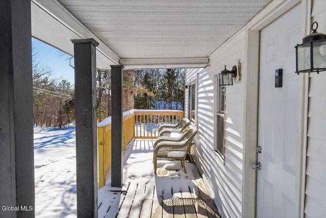 1423 Washout Road, Glenville, NY 12302