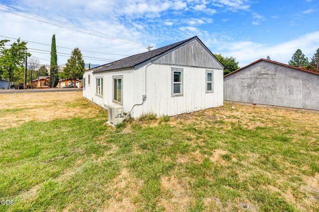 1342 E Main Street, Ashland, OR 97520