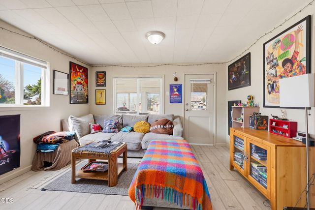 1342 E Main Street, Ashland, OR 97520