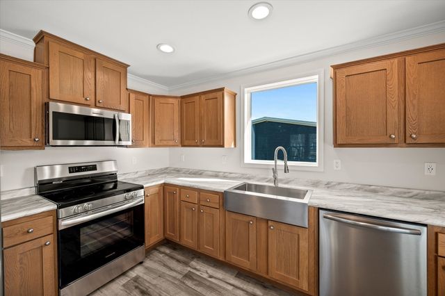 1600 Anna Maria Ln, Cookeville, TN 38501