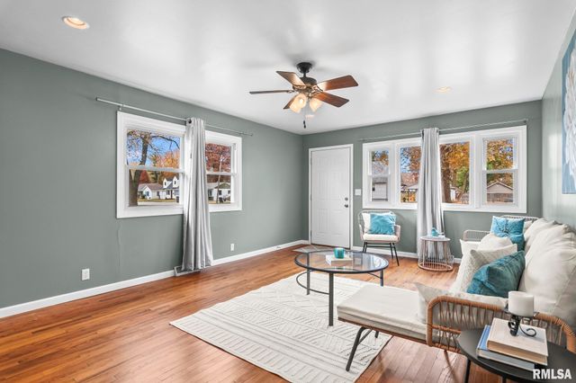 3163 CARMAN Avenue, Springfield, IL 62703