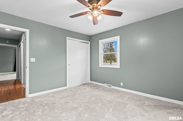 3163 CARMAN Avenue, Springfield, IL 62703