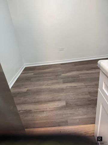 2866 Marion Ave Apt 1C, New York City, NY 10458