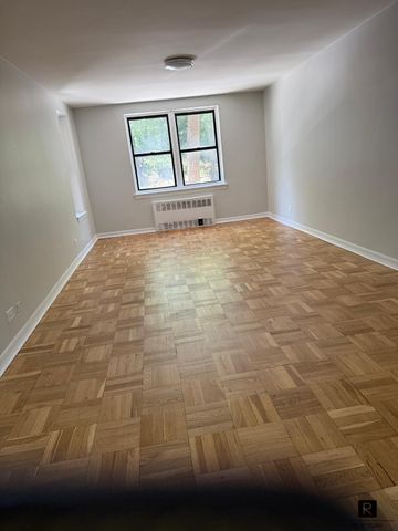 2866 Marion Ave Apt 1C, New York City, NY 10458