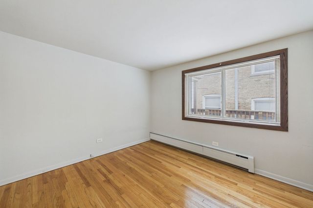 7019 N Ridge Boulevard 3B, Chicago, IL 60645