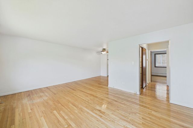 7019 N Ridge Boulevard 3B, Chicago, IL 60645
