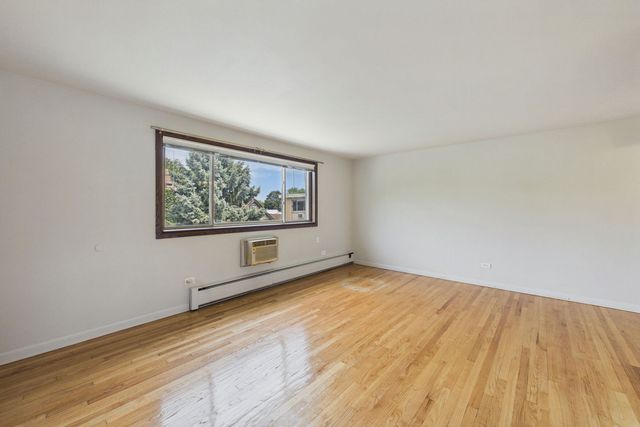 7019 N Ridge Boulevard 3B, Chicago, IL 60645