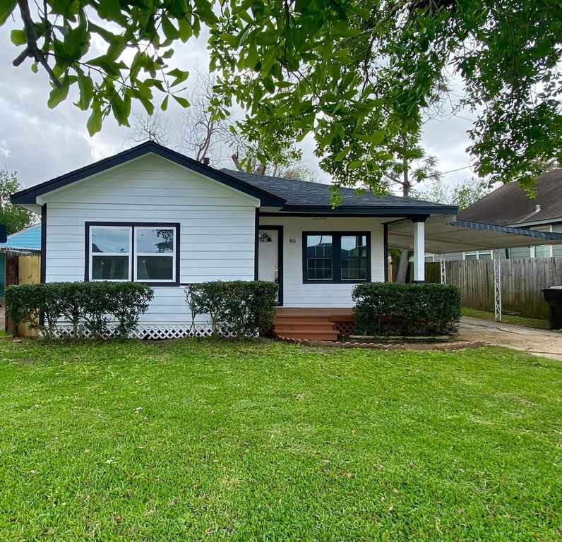 810 Avenue D, South Houston, TX 77587