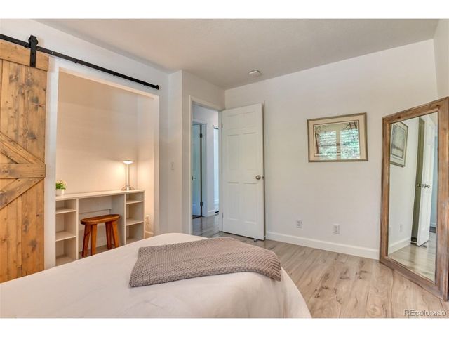 215 Beckers Ln, Manitou Springs, CO 80829