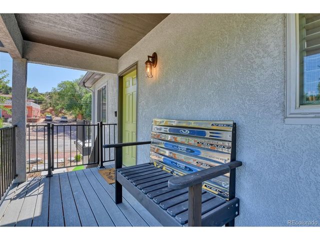 215 Beckers Ln, Manitou Springs, CO 80829