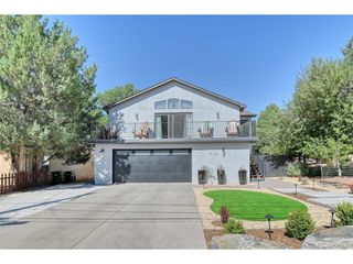 215 Beckers Ln, Manitou Springs, CO 80829