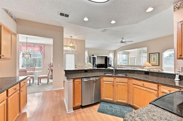 2339 NANTUCKET DRIVE 34, Sun City Center, FL 33573