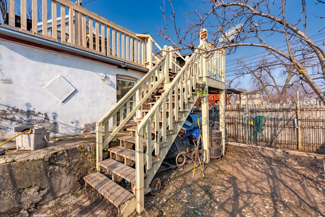 2859 S Homan Avenue, Chicago, IL 60623