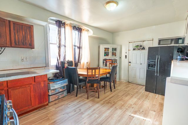 2859 S Homan Avenue, Chicago, IL 60623