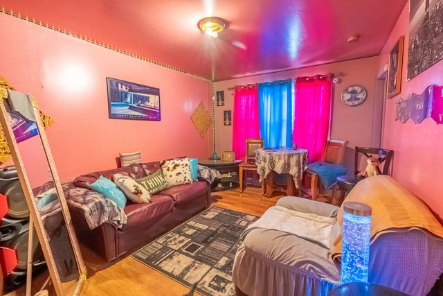 2859 S Homan Avenue, Chicago, IL 60623