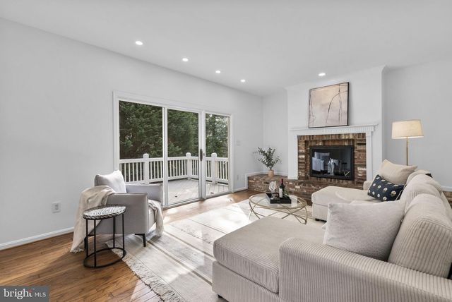 7 CLIFFE HILL COURT, Potomac, MD 20854