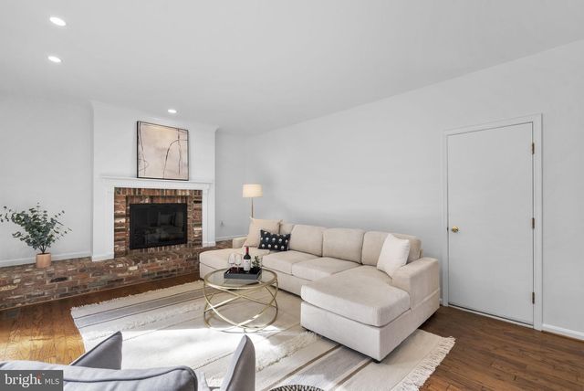 7 CLIFFE HILL COURT, Potomac, MD 20854